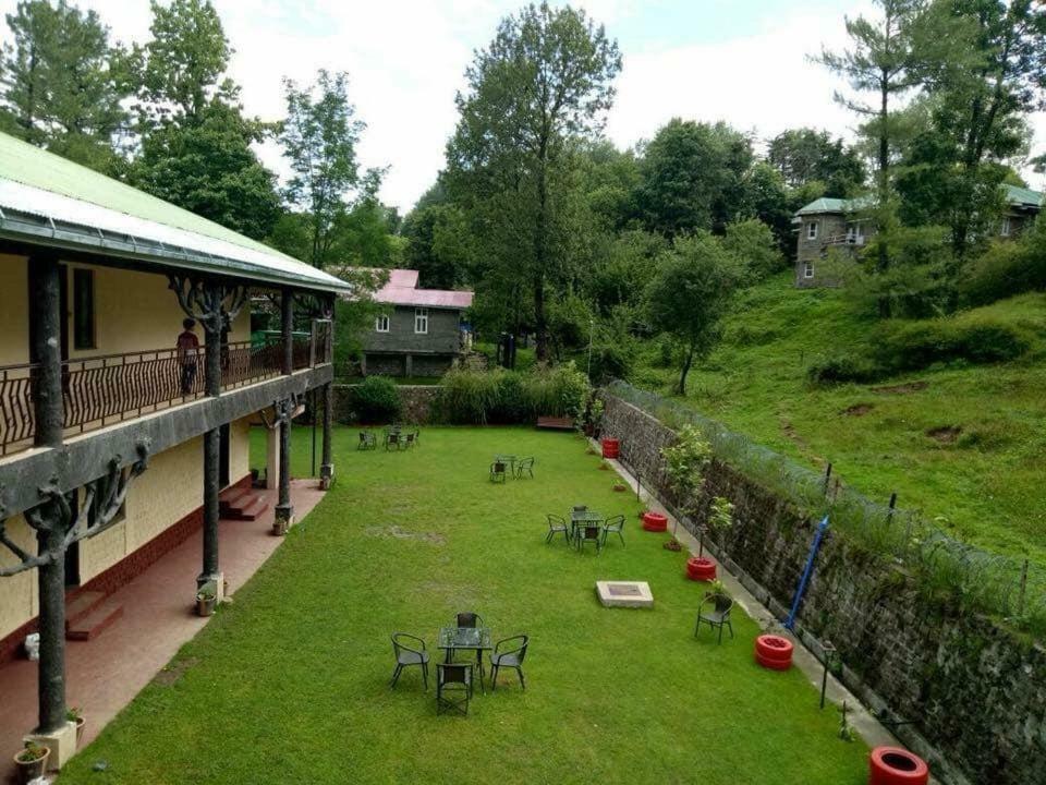 Cosy Knock Hotel Murree Kültér fotó